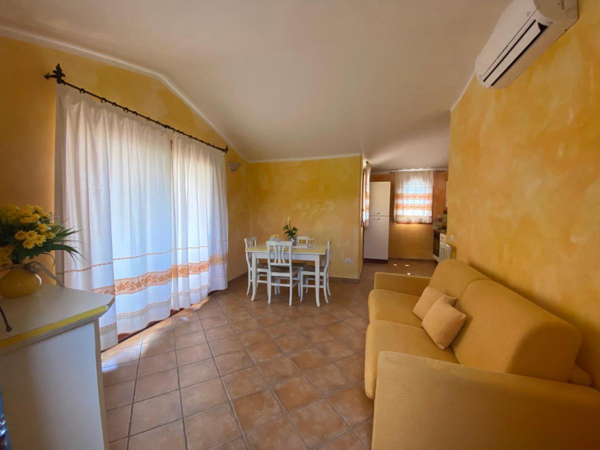 Case Vacanze Villa Rosita San Teodoro  Eksteriør billede